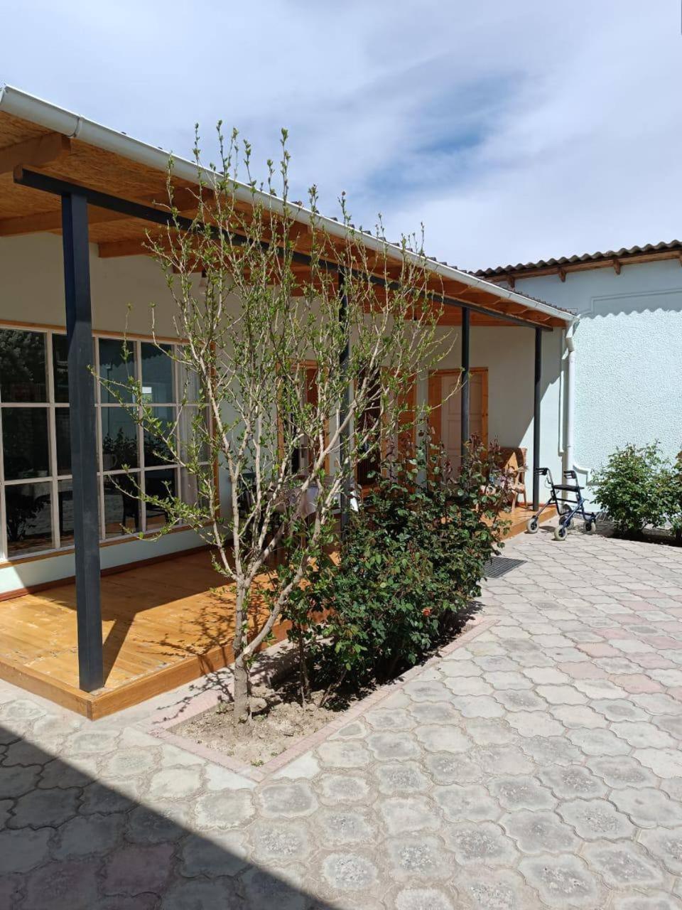 Guest House Aziza Bokonbayevo Exterior photo